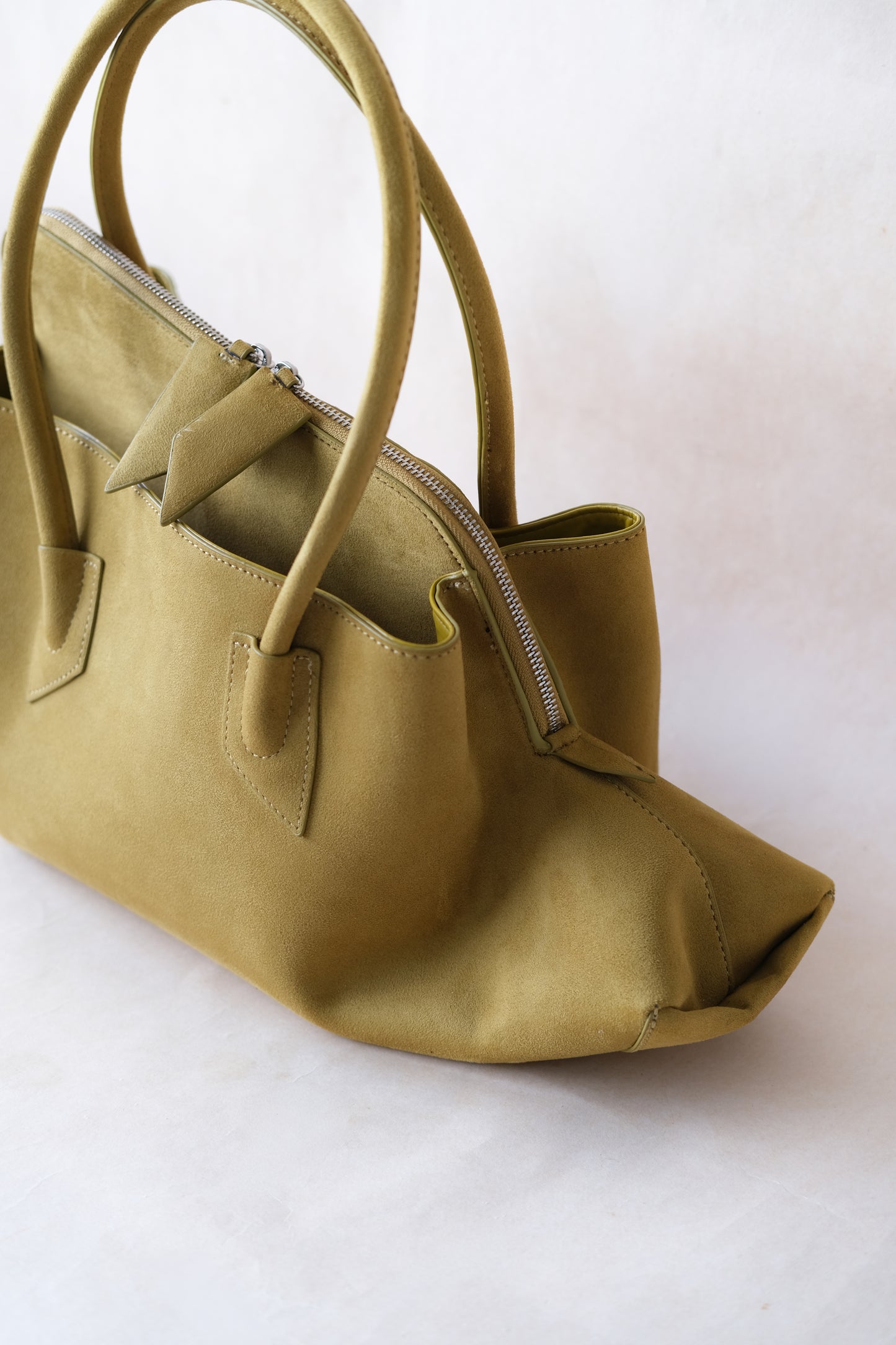 Barne Époque Tote - Mustard Yellow