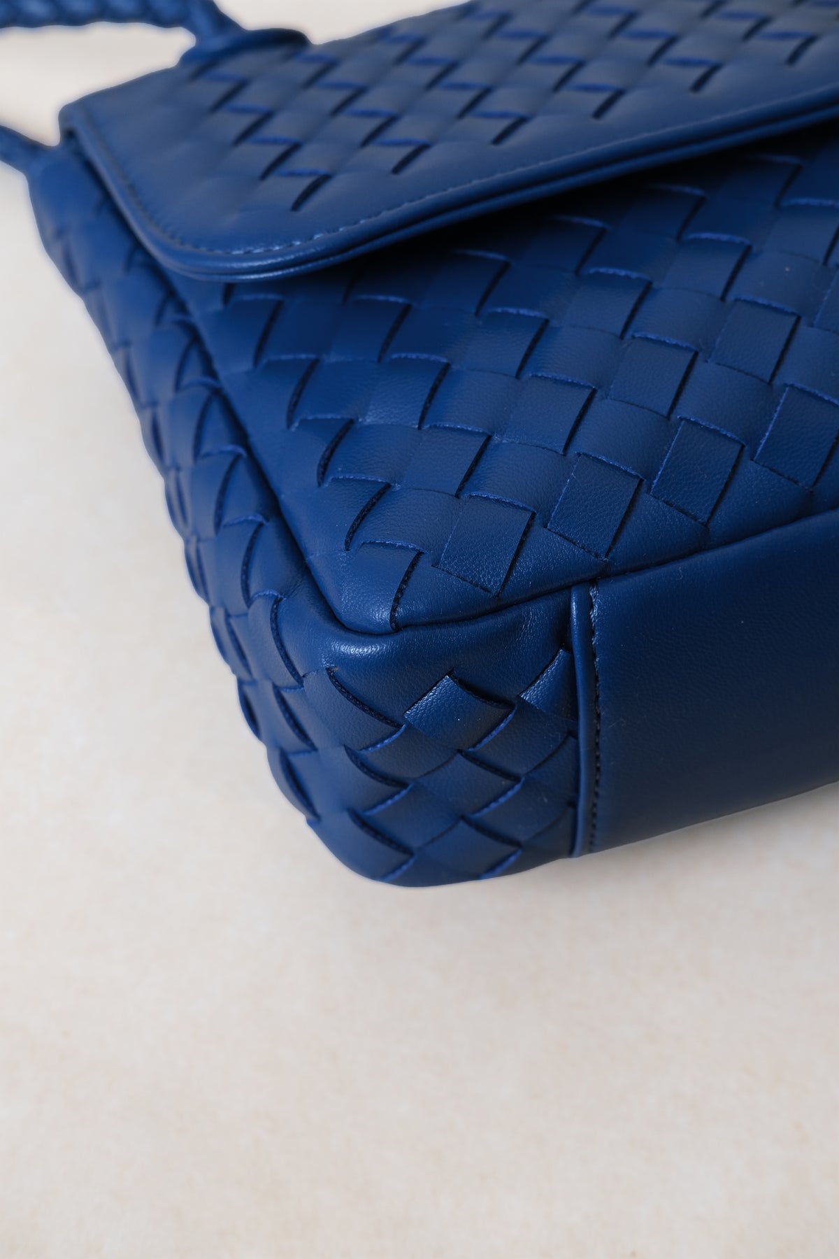Artisan Linear Flap - Berlin Blue