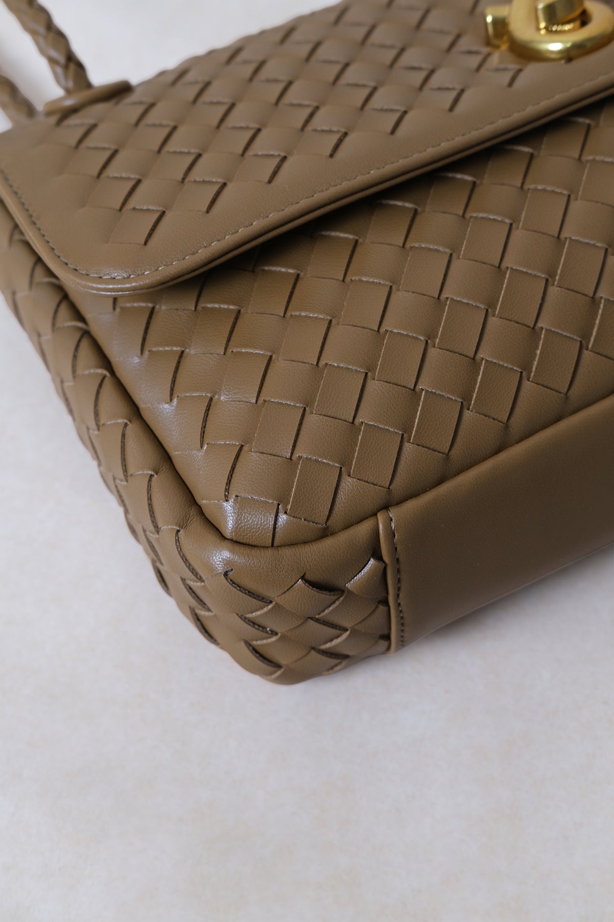 Artisan Linear Flap - Shinny Khaki