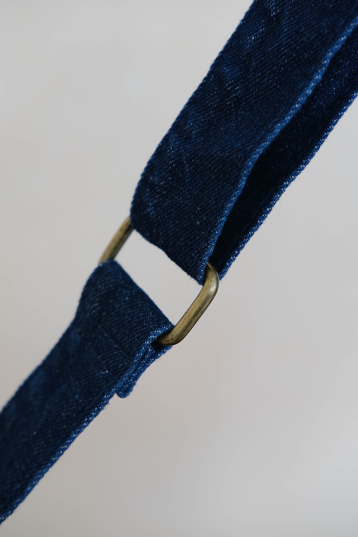 Simple canvas large capacity crossbody bag in denim blue