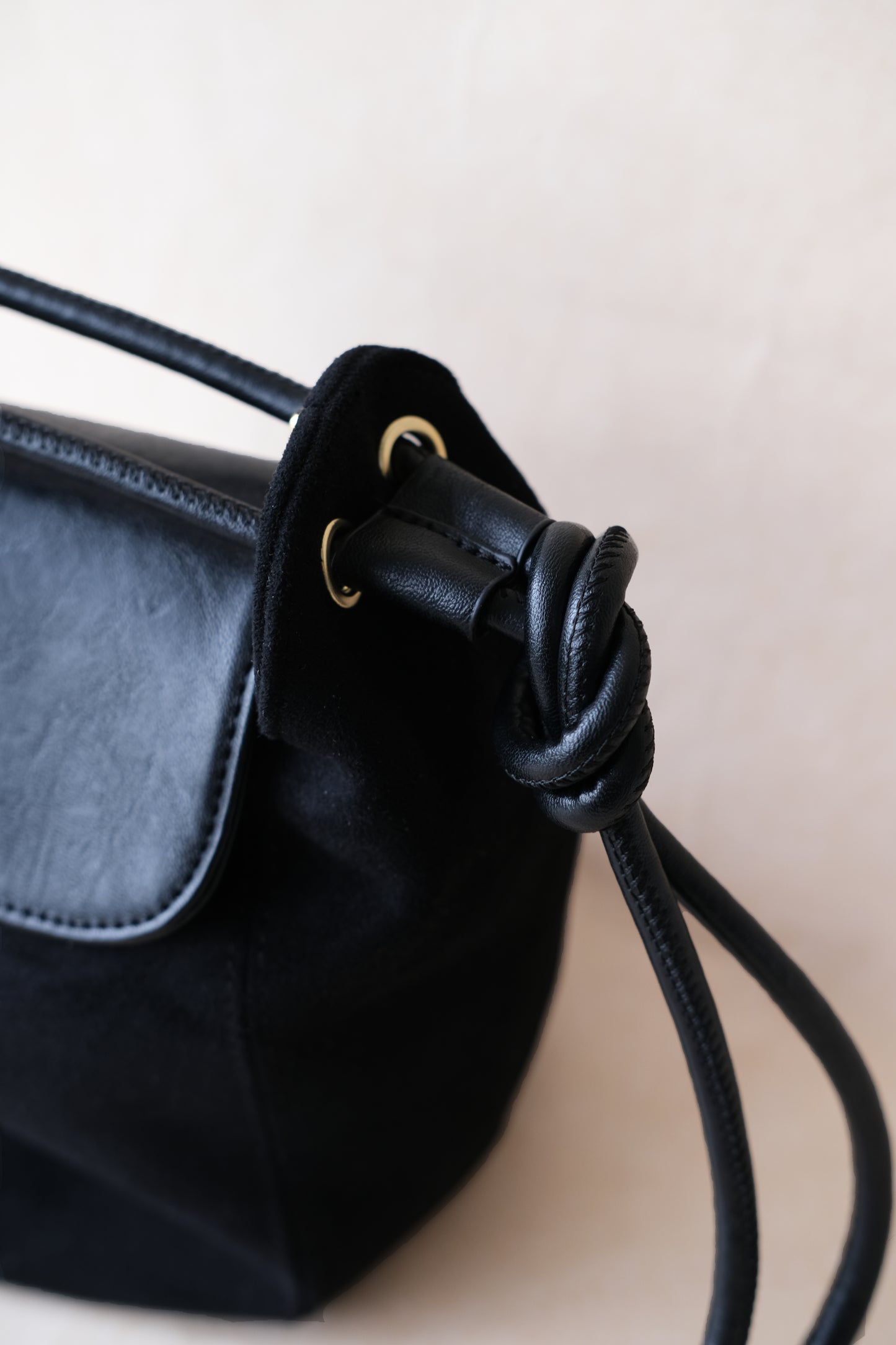 Timeless Hobo Bag - Classic Black
