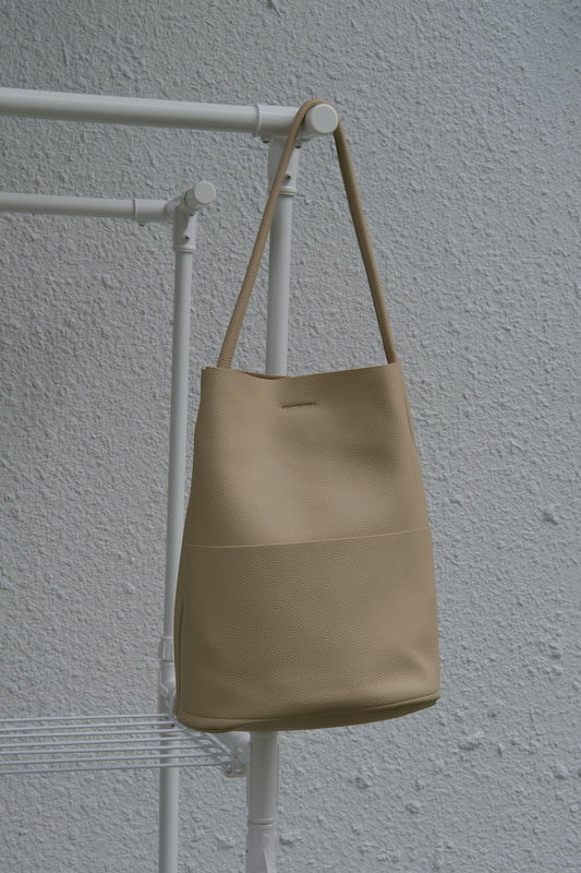 Shoulder bucket bag in almond beige