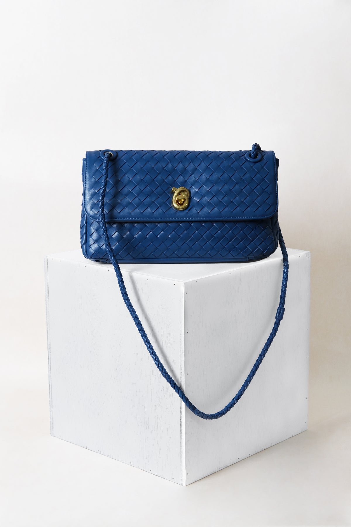 Artisan Linear Flap - Berlin Blue