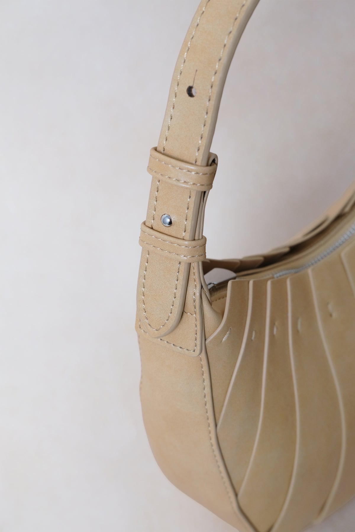 The Modena Slouch - Yellow