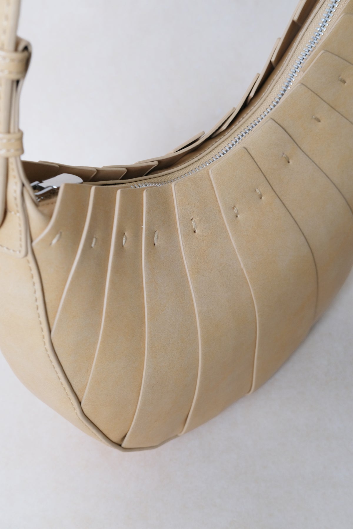 The Modena Slouch - Yellow