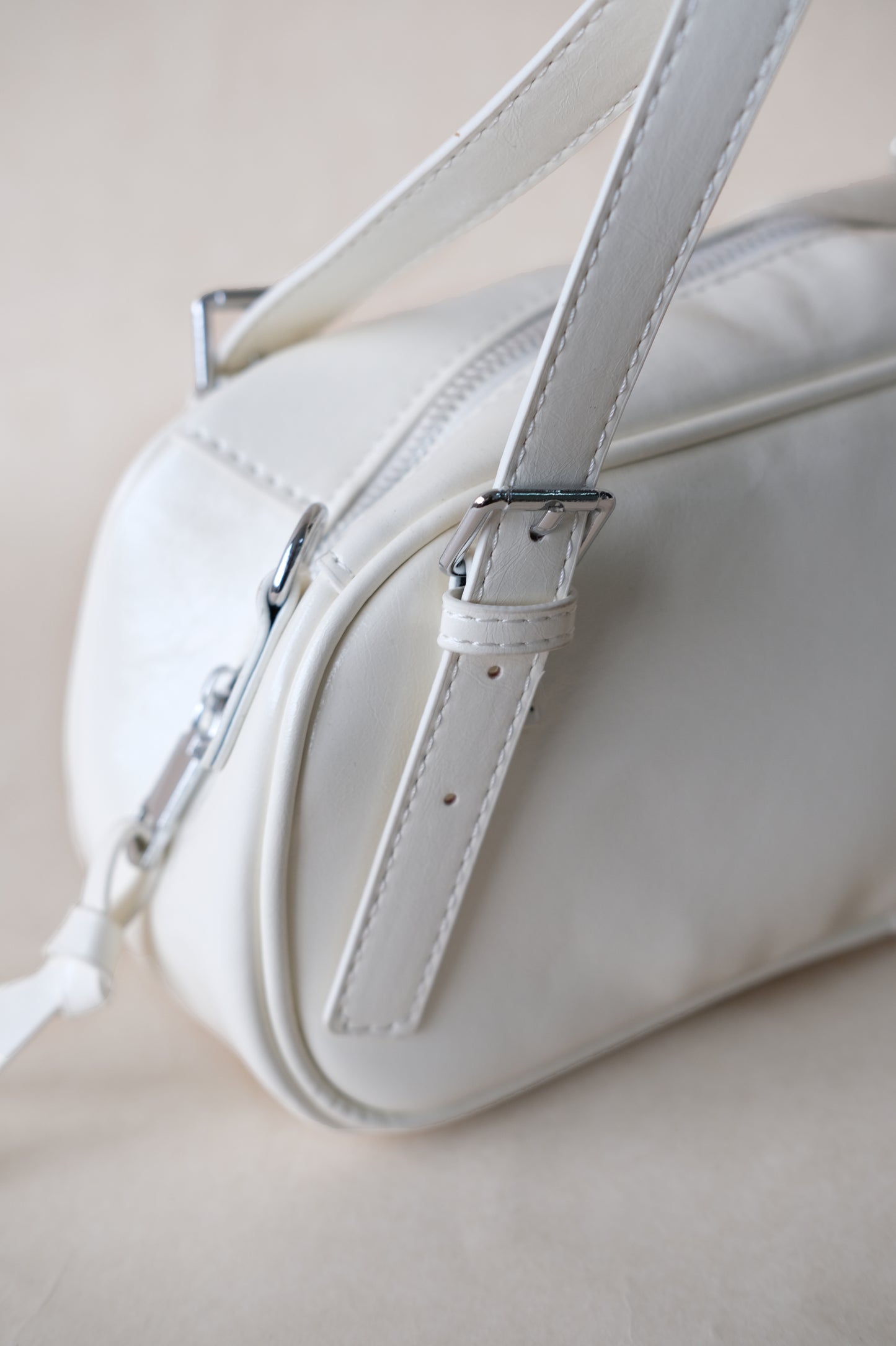 Vintage Baguette Shoulder Bag - Cream White