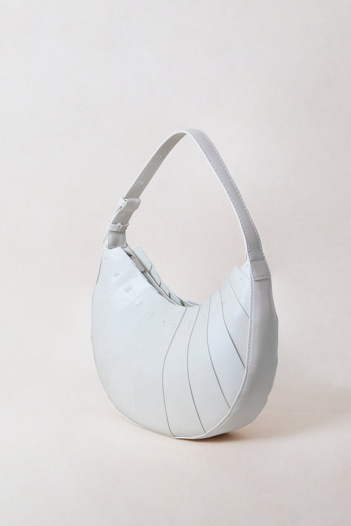 The Modena Slouch - White