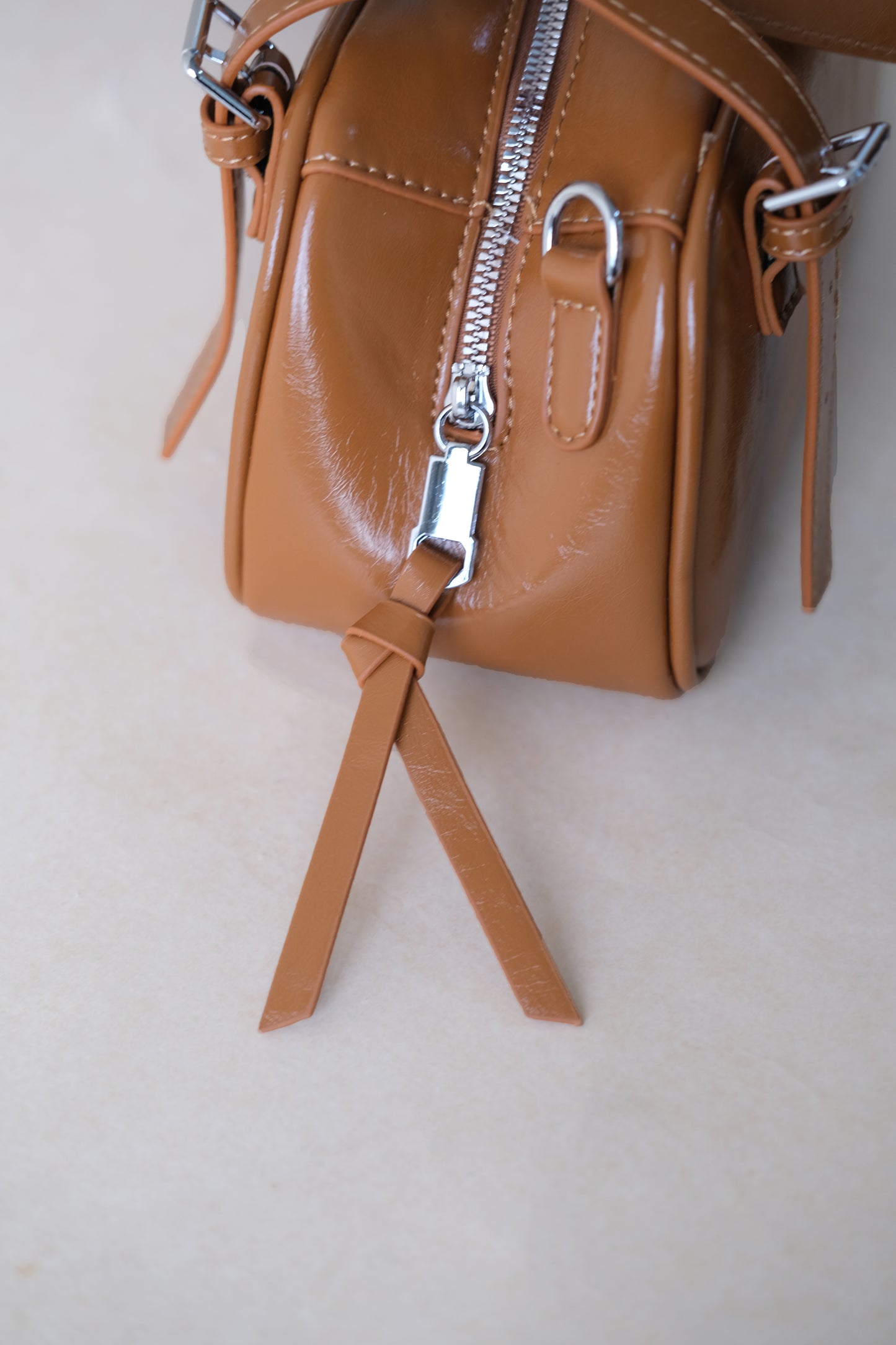Vintage Baguette Shoulder Bag - Chestnut