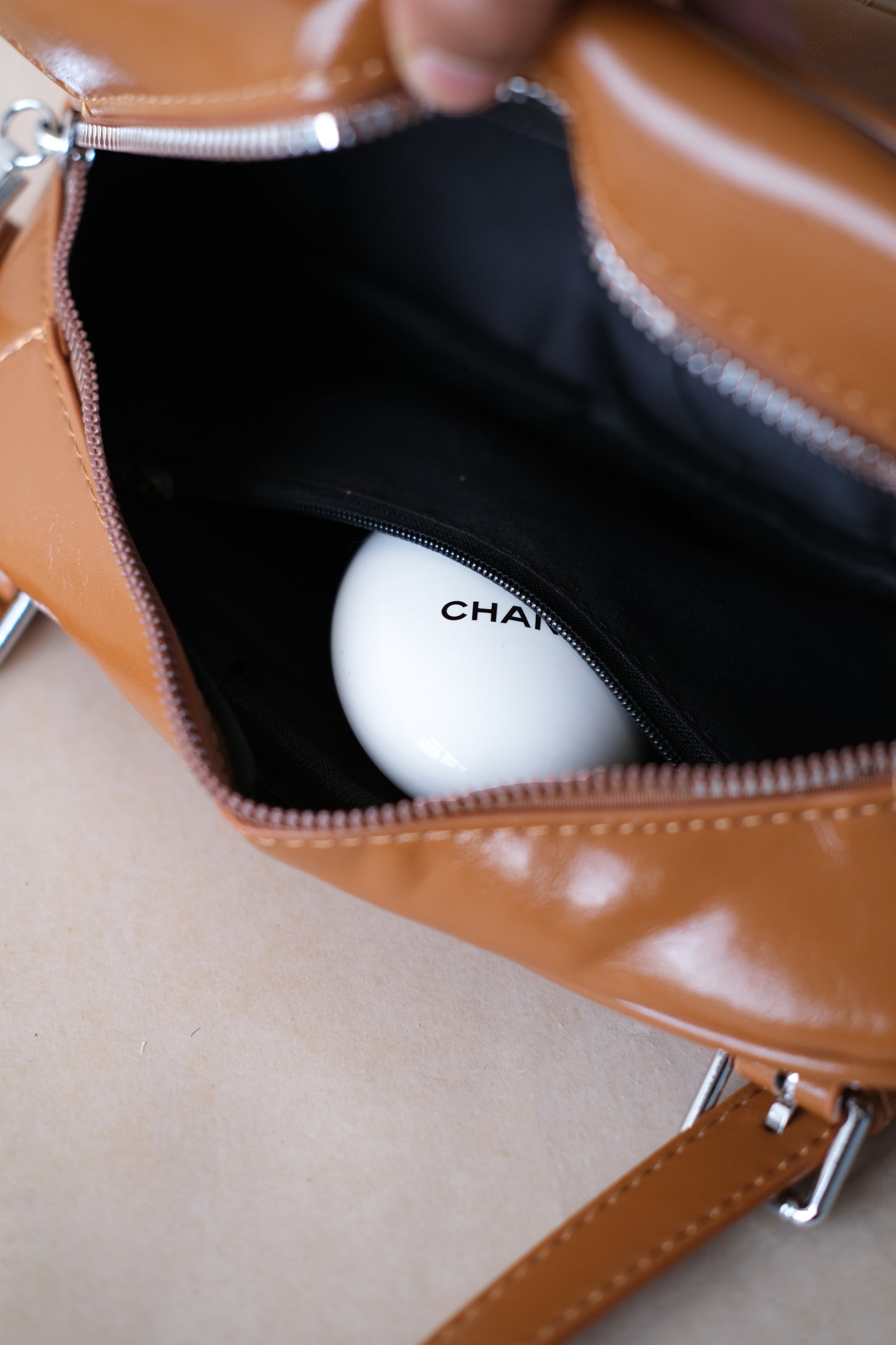 Vintage Baguette Shoulder Bag - Chestnut