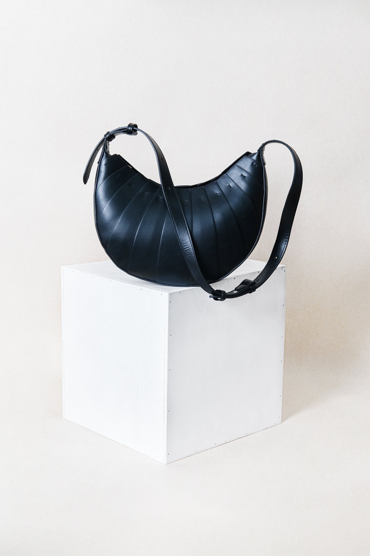 The Modena Slouch - Classic Black