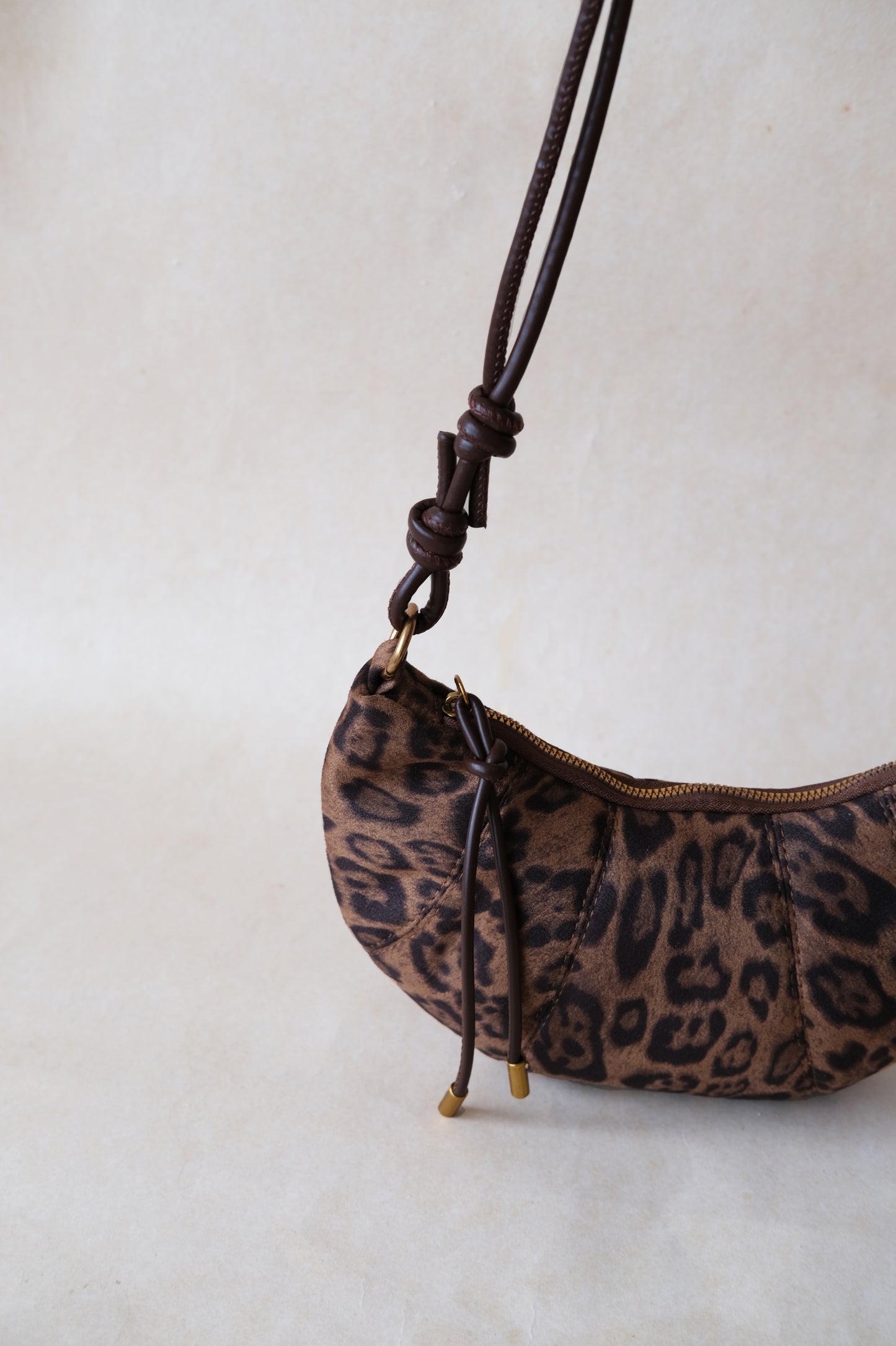 Matte Little Delight - Leopard Brown