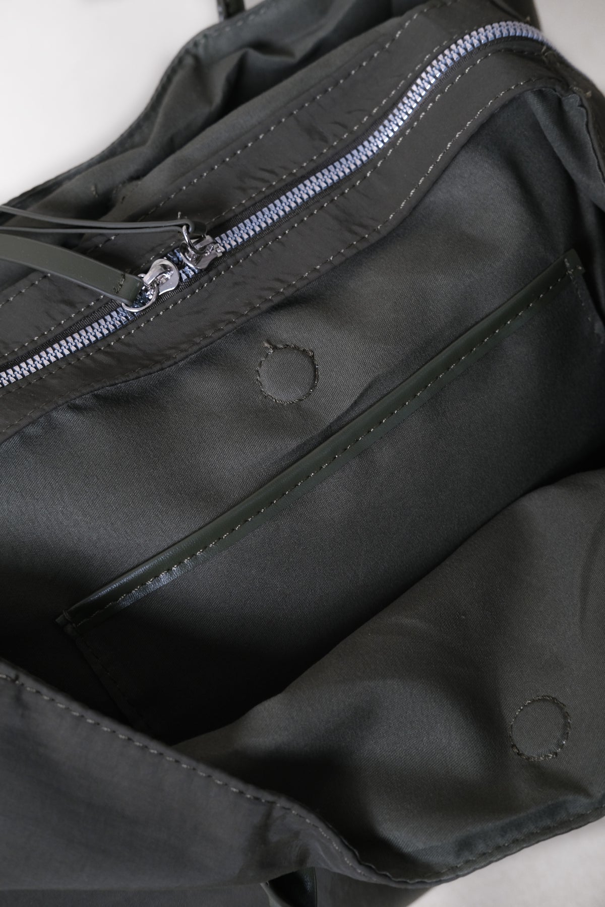 Classic Flow Vegan Leather Tote - Navy Green (With Charm)
