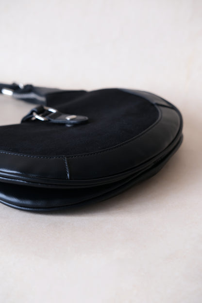 Classic Velvet Saddle Handbag - Classic Black