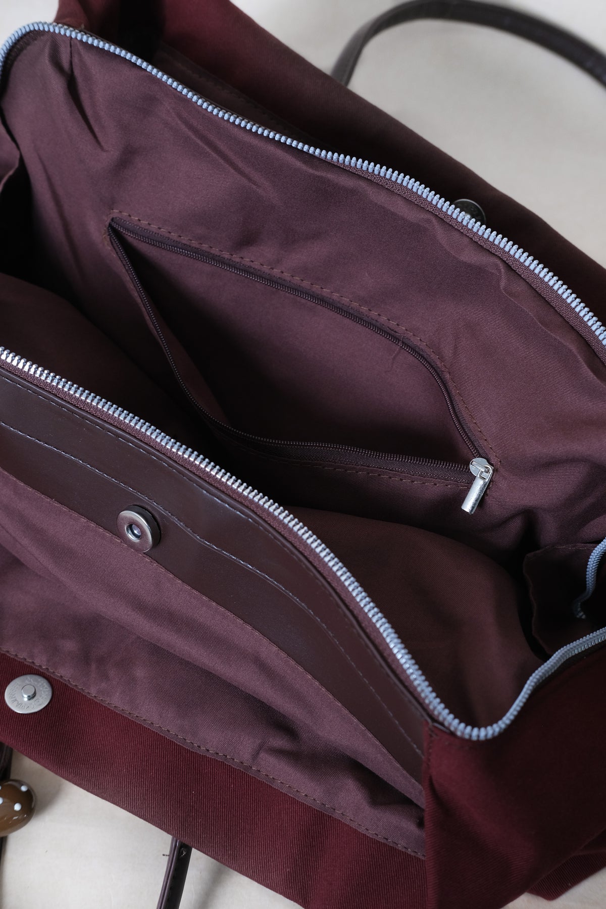 Classic Flow Everyday Canvas Tote - Wine Red (With Charm)
