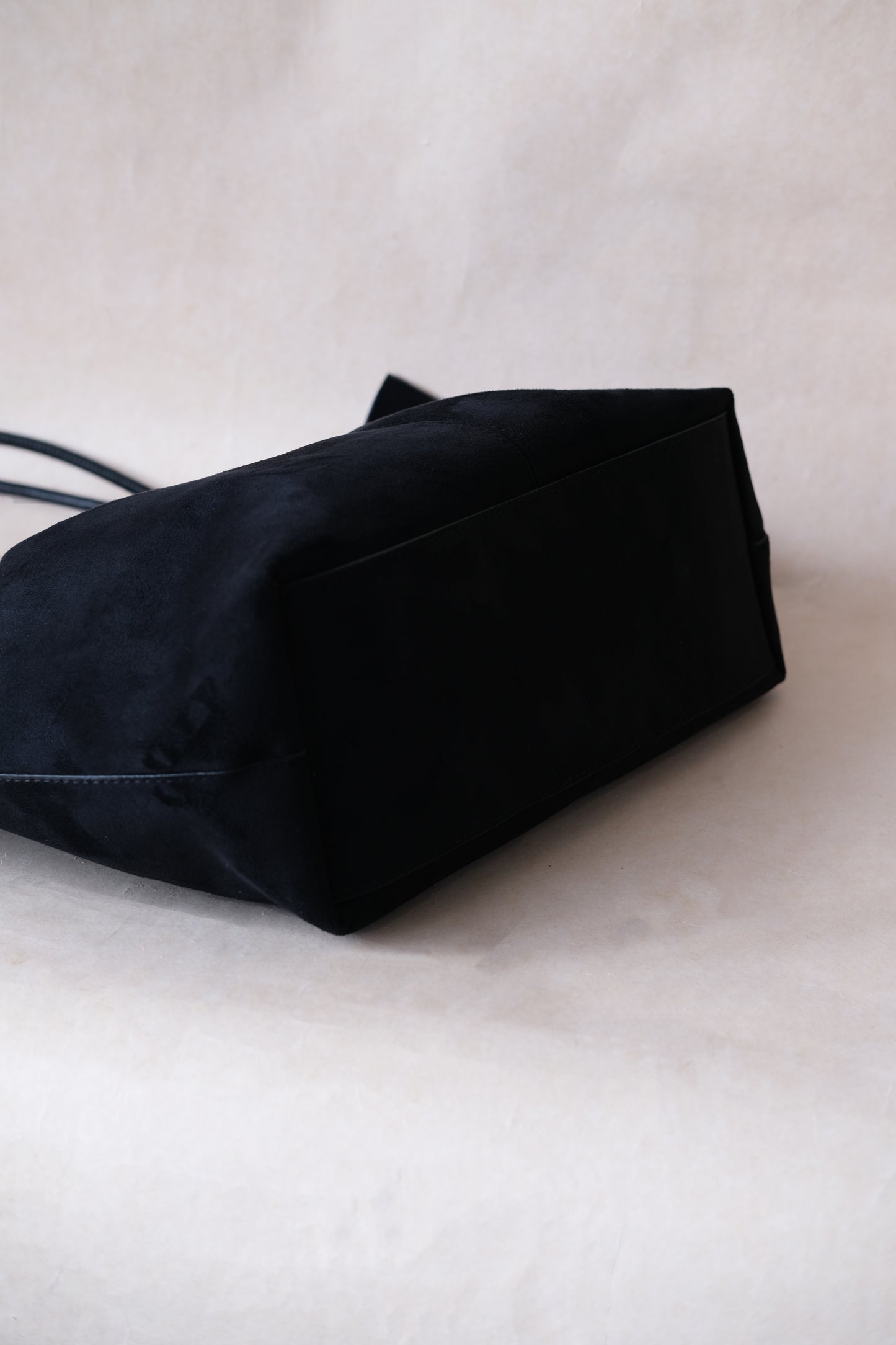French Ease Tote - Classic Black