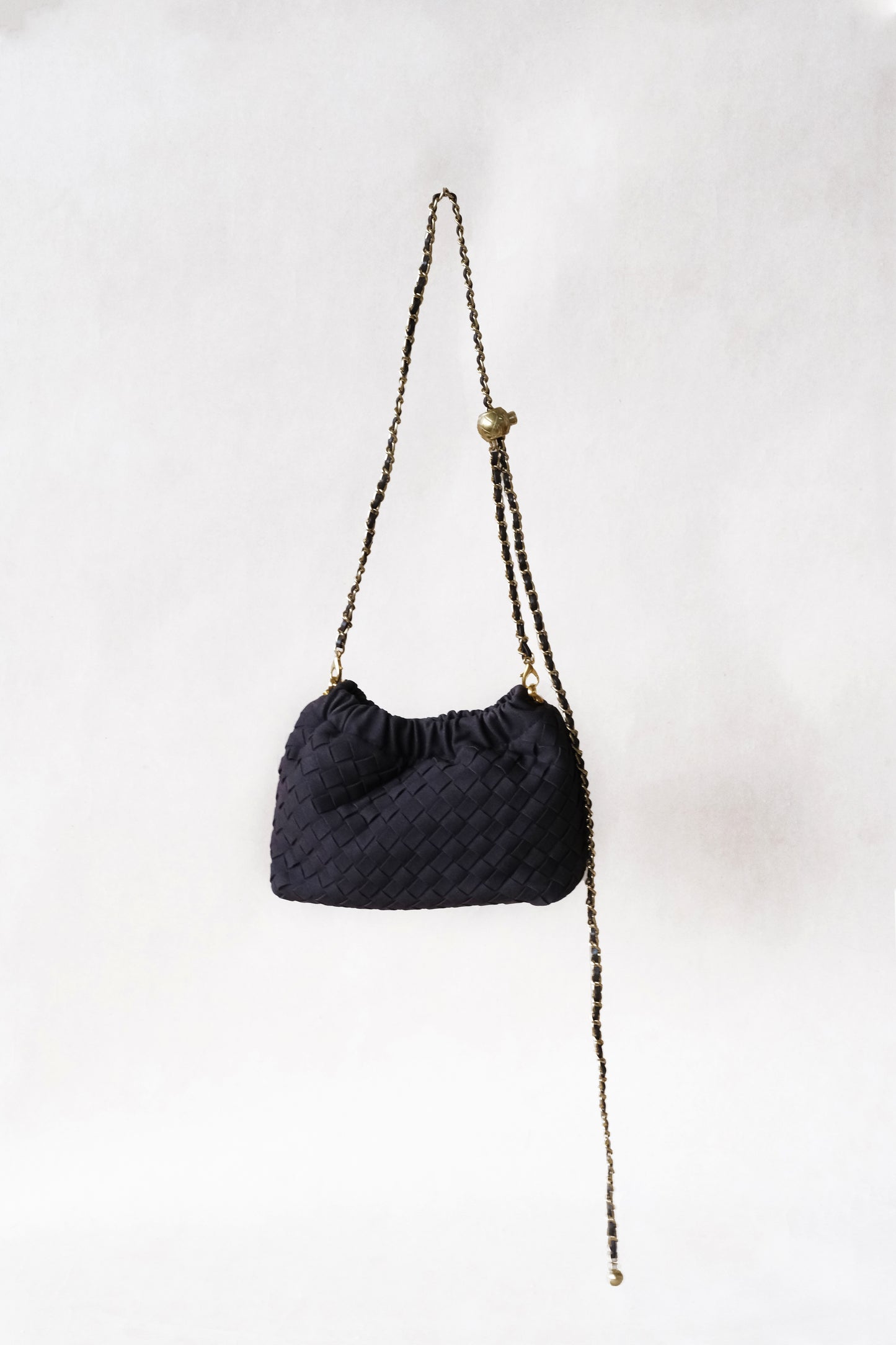Artisan Signature Cloud Bag - Dark Chocolate