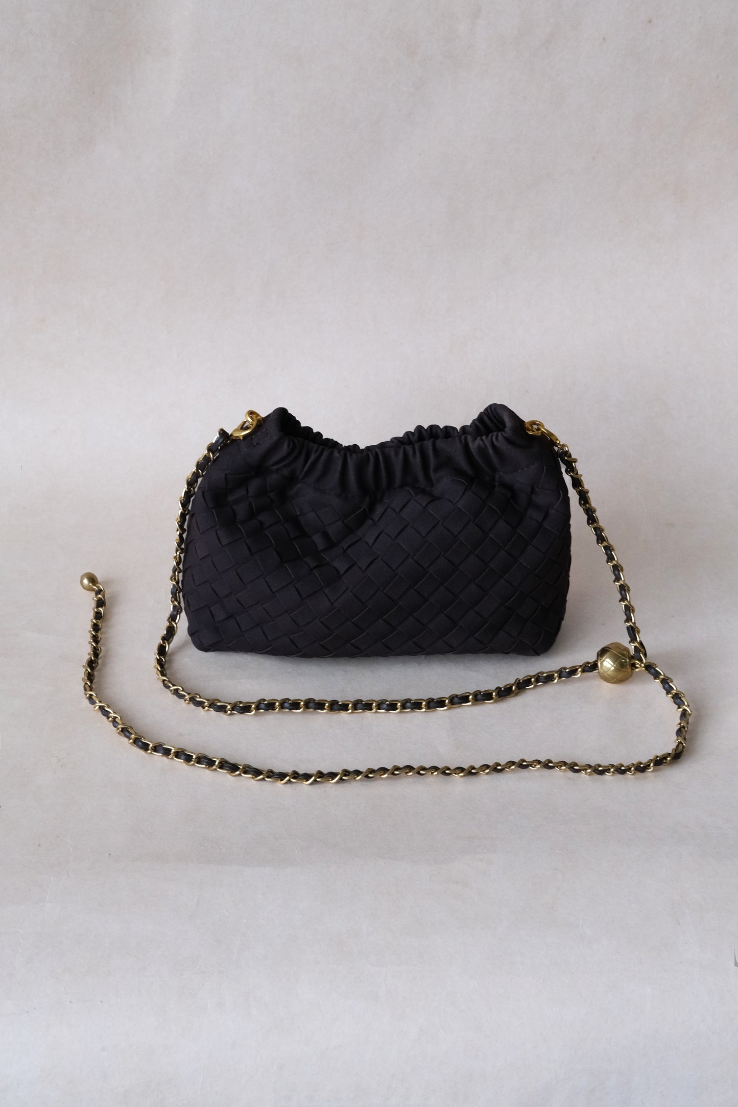 Artisan Signature Cloud Bag - Dark Chocolate