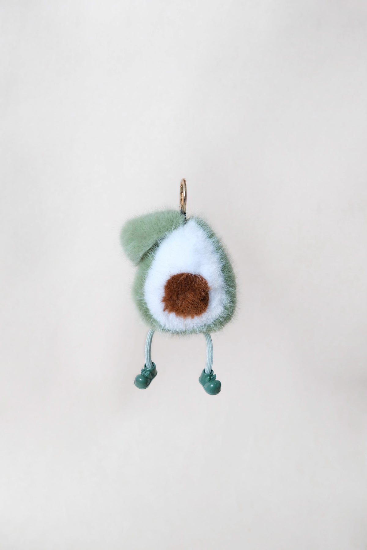Avocado Puff With Leg
