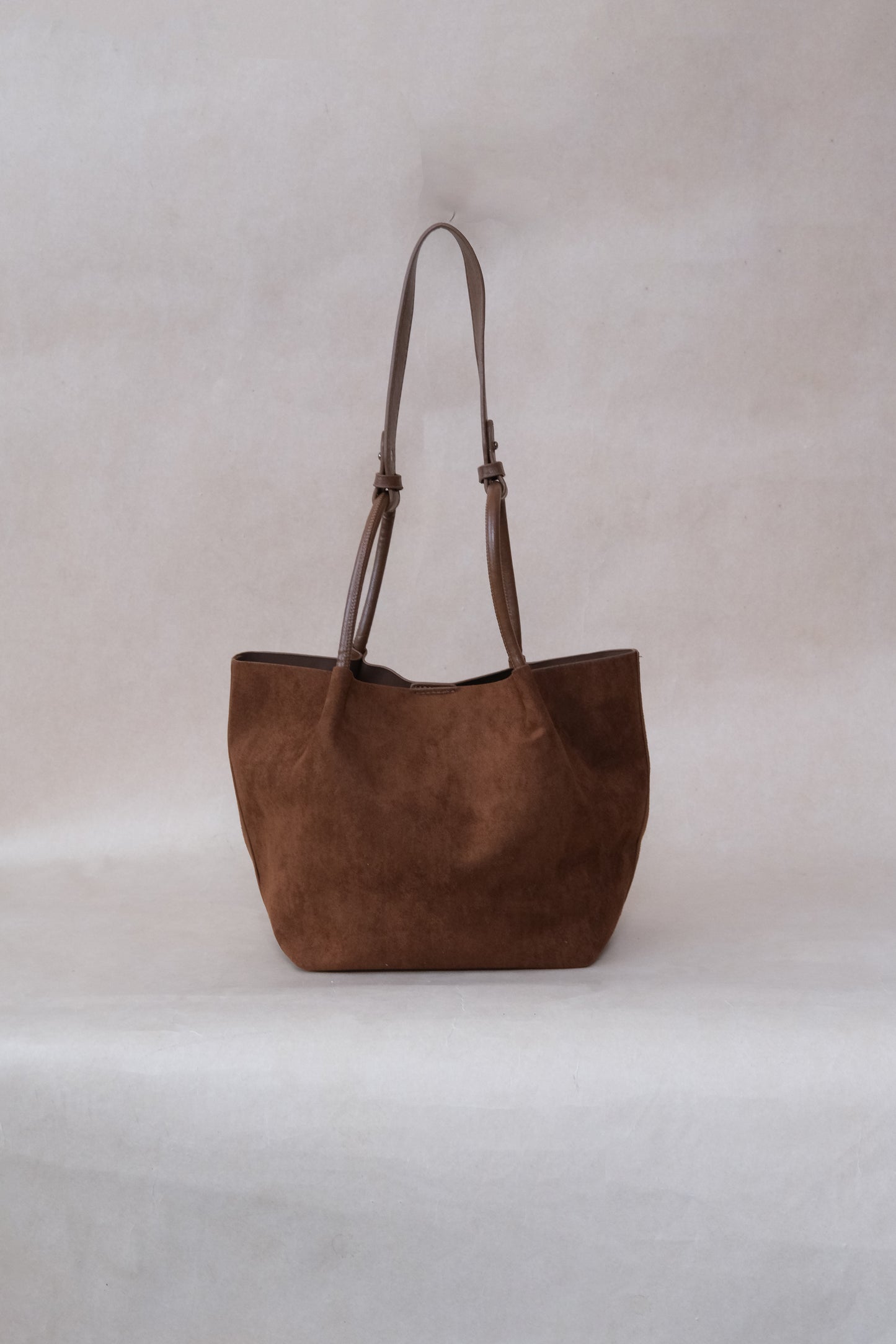 Claudine Basket Bag - Matte Brown