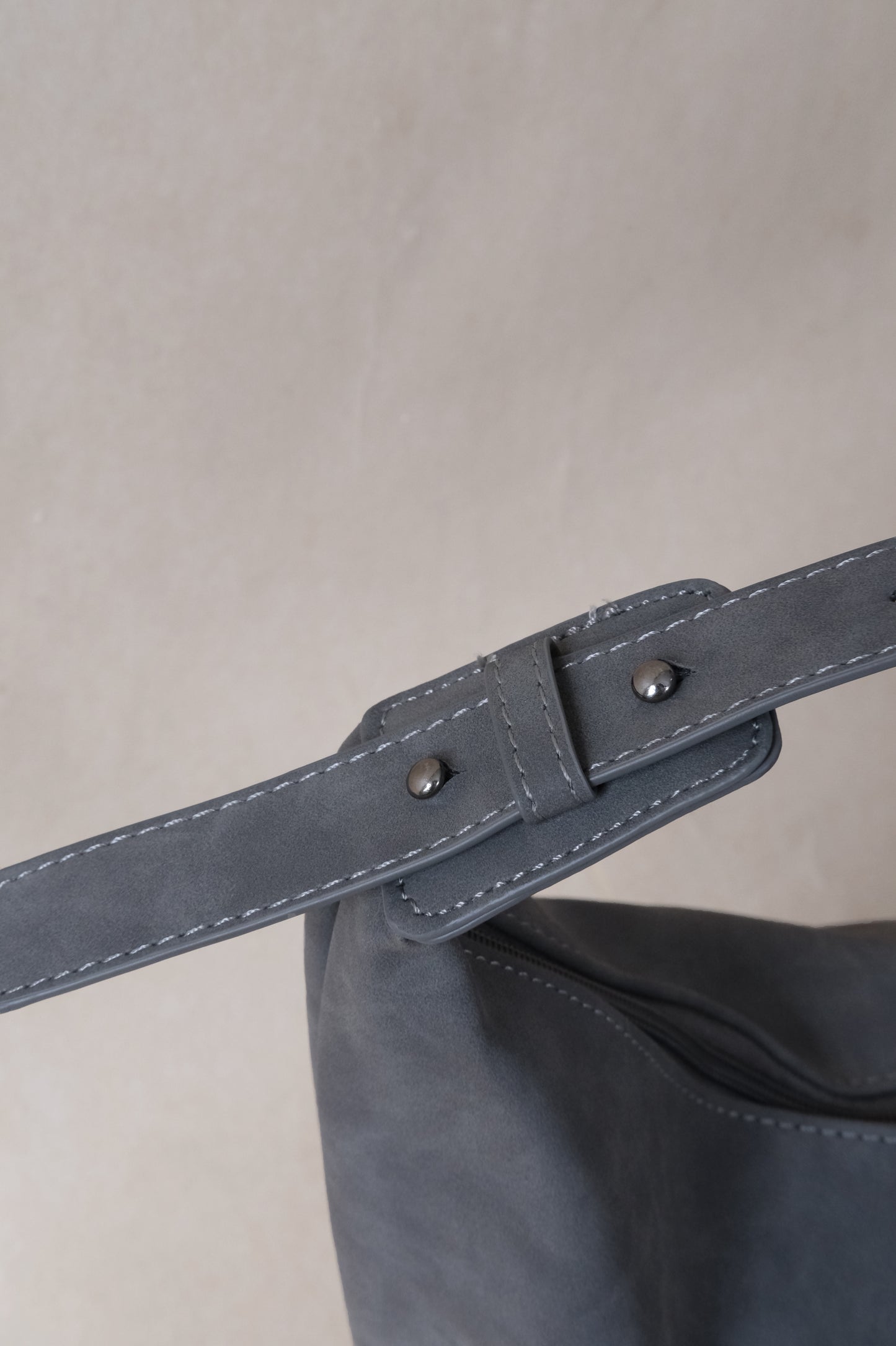 The Essential Grand Bag - Grey