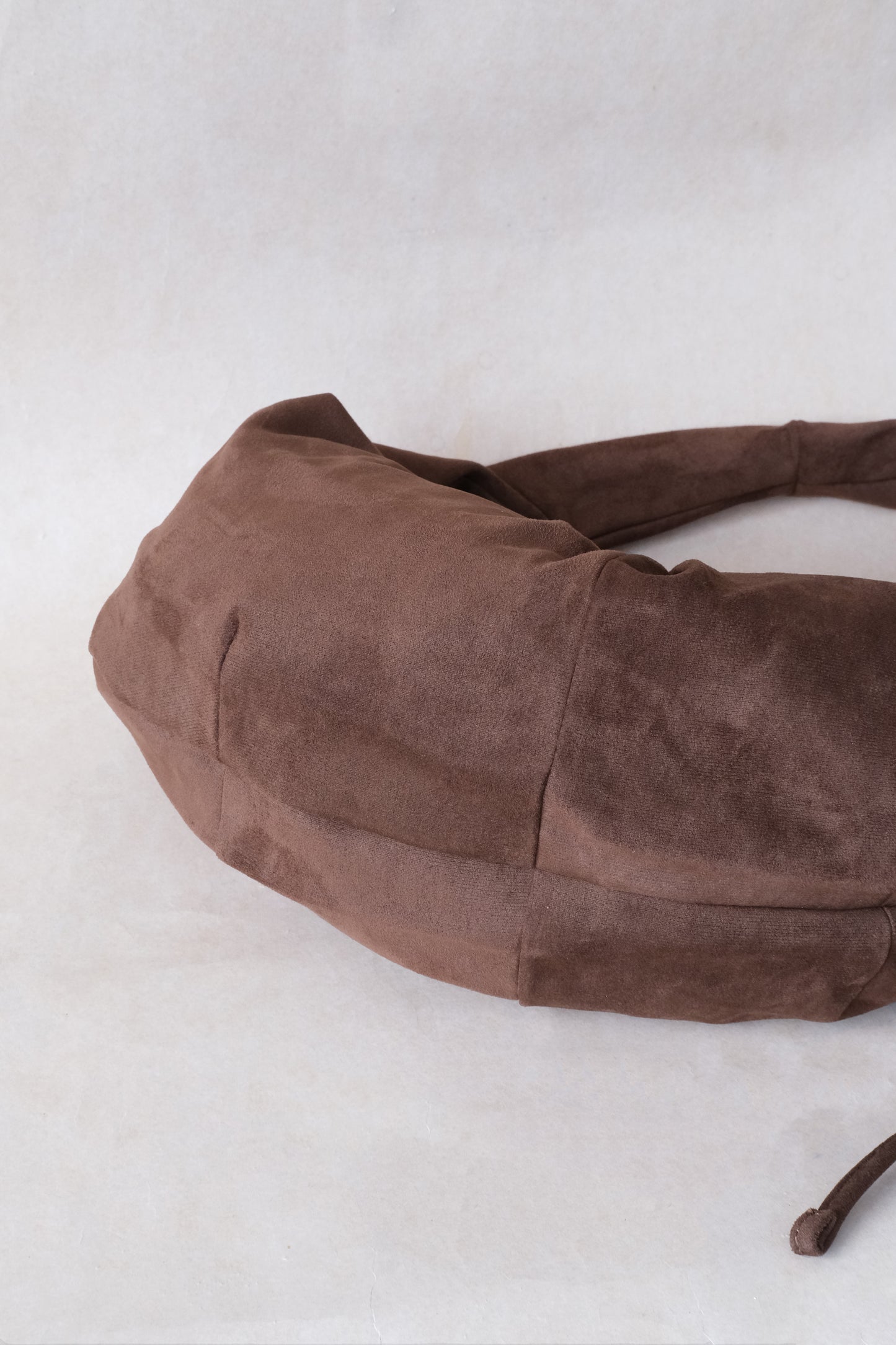 The Signature Crescent Bag - Coffee