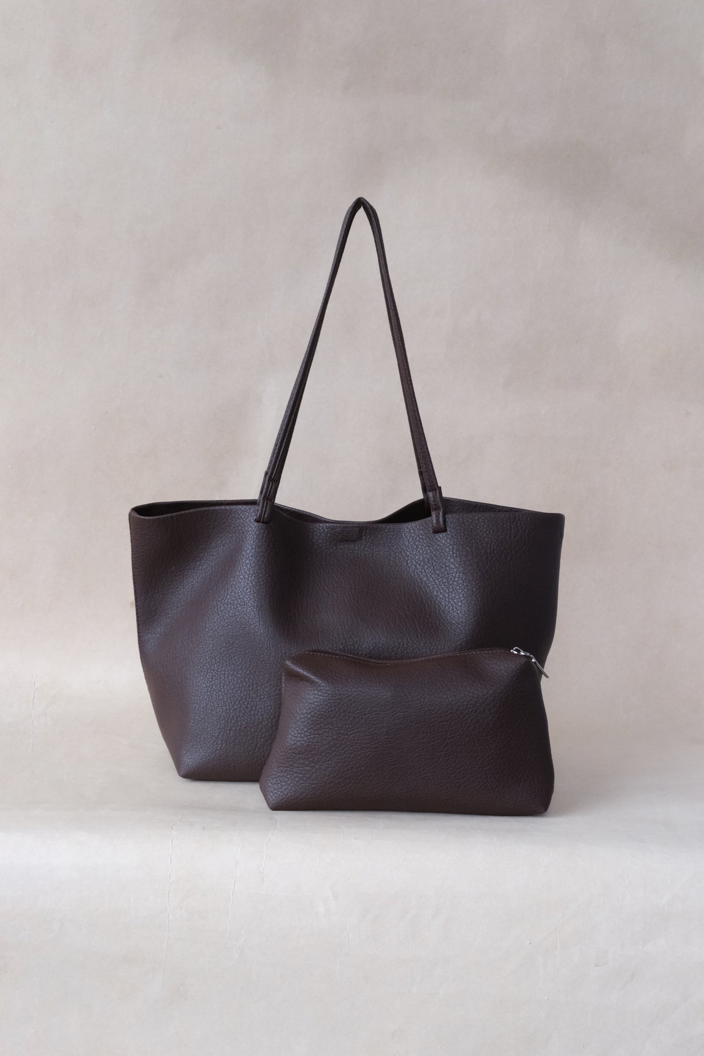 Ara Luxe Shoulder Tote - Coffee