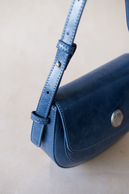 The Yuna Saddle Bag - Deep Ocean Blue