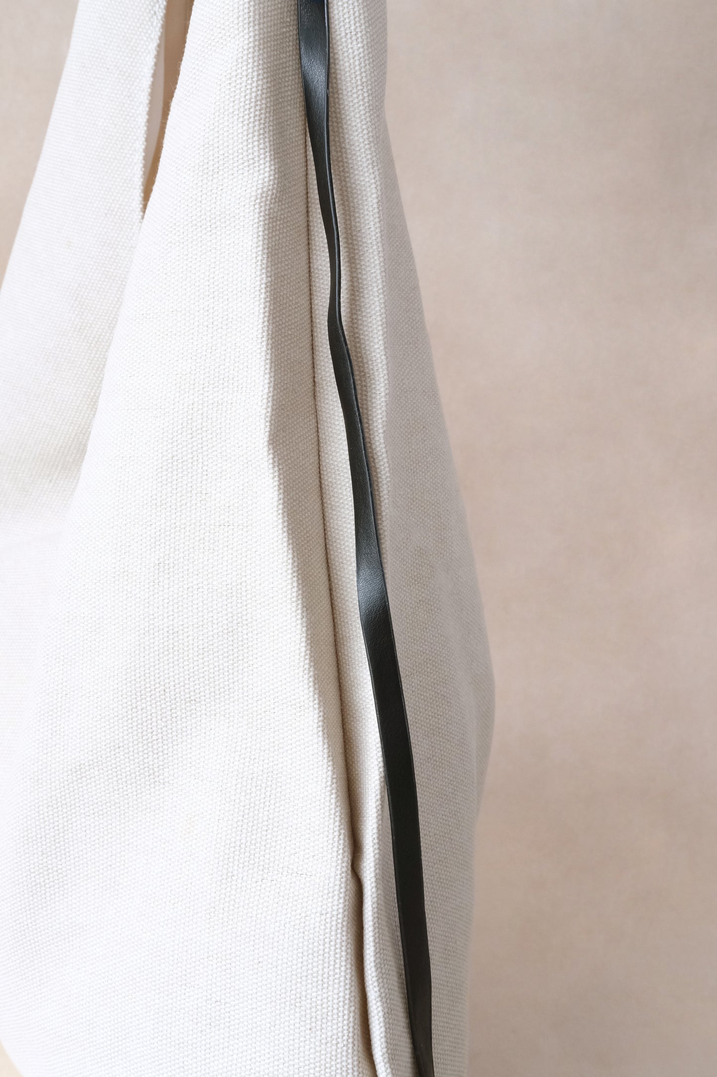 Écru Artisan Tote