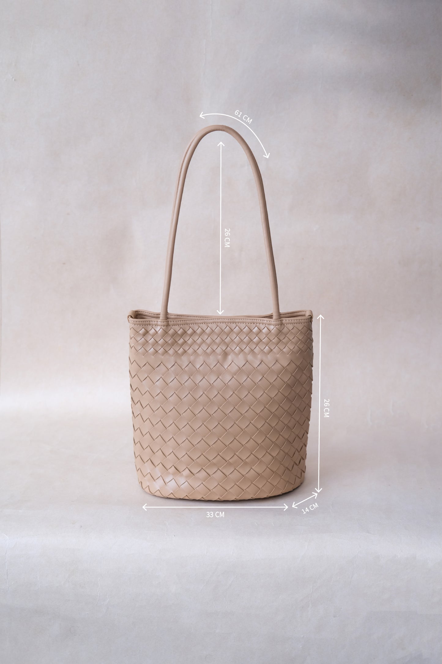 Artisan Manor Bucket - Almond