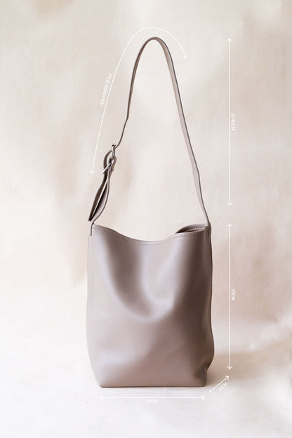The Alira Bucket - Mud