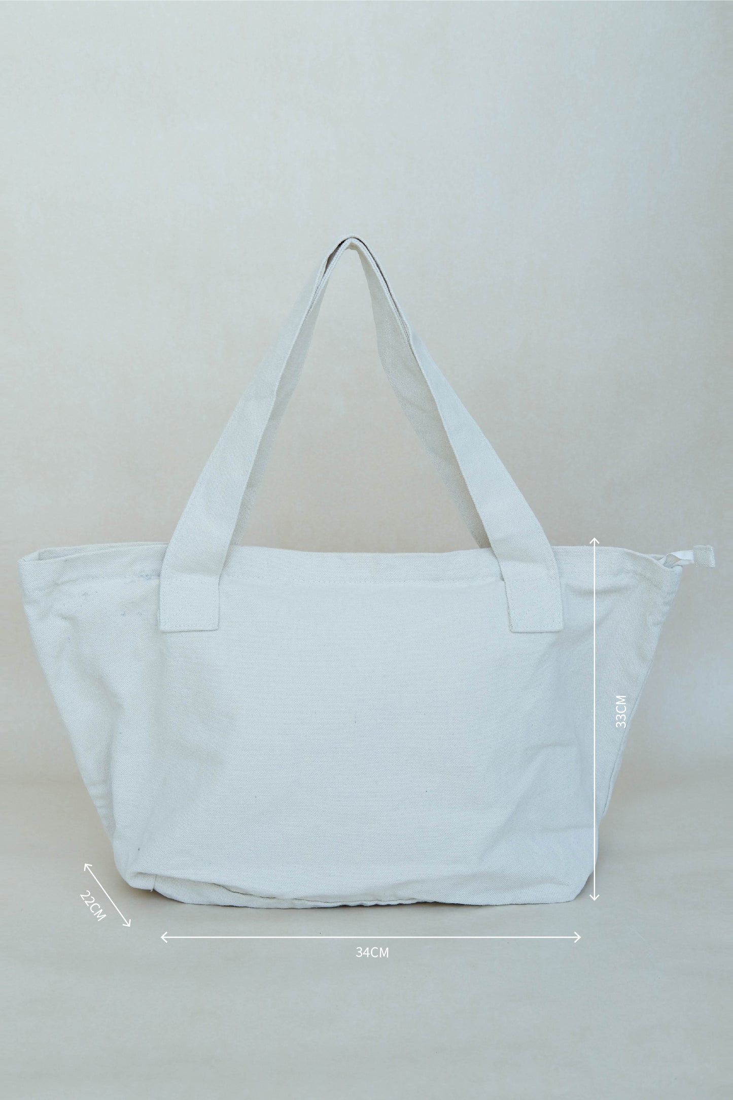 Tote shoulder bag in cream white
