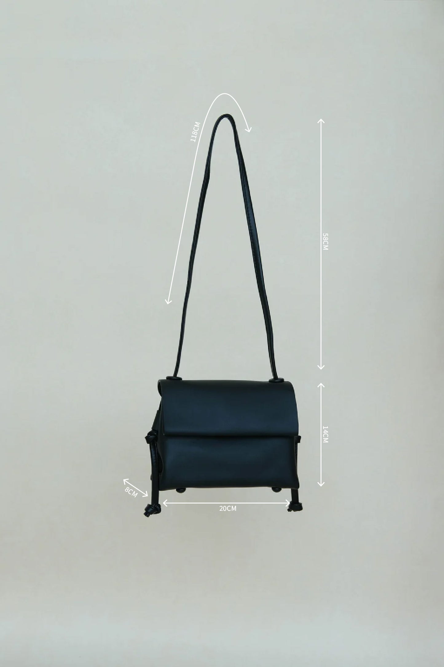 經典黑色法式單肩斜背復古小方包