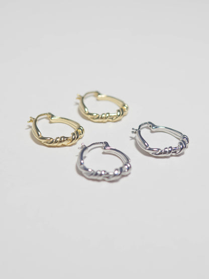 French Style Knotted Earrings in Gold Vermeil