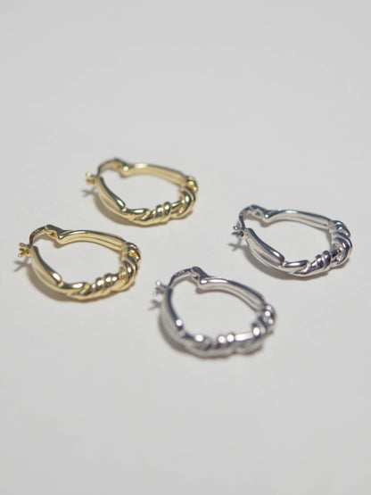 French Style Knotted Earrings in Gold Vermeil