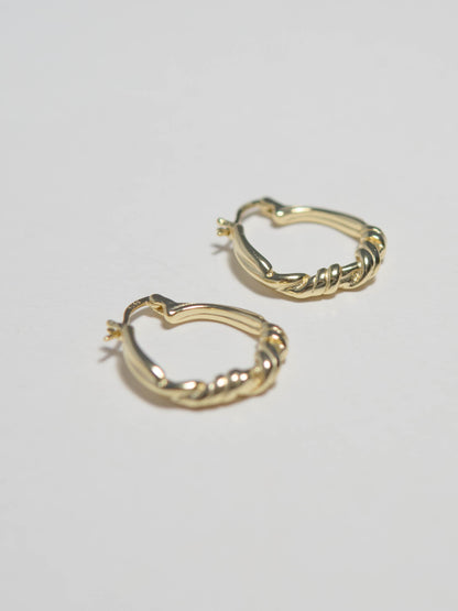 French Style Knotted Earrings in Gold Vermeil
