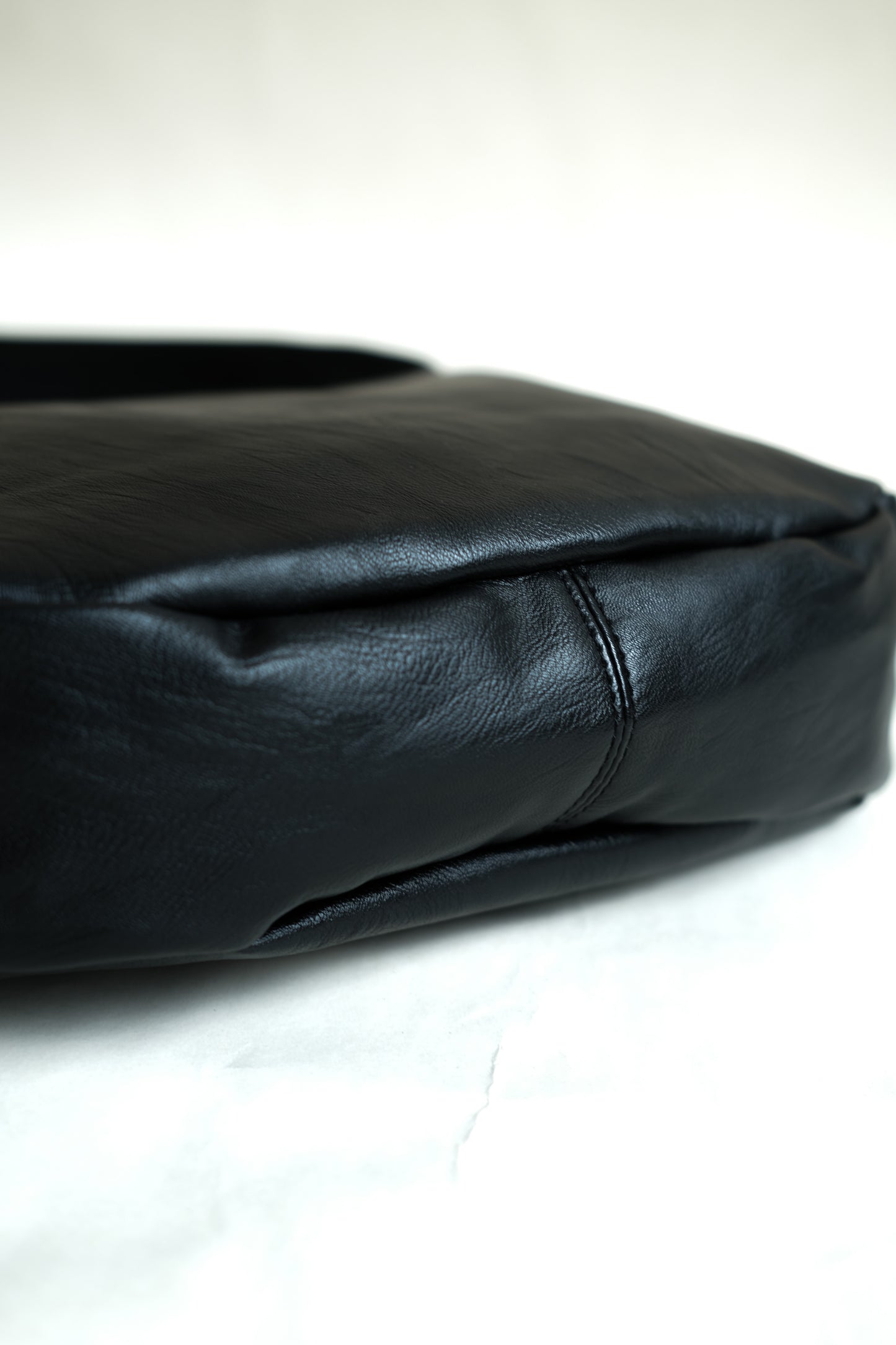 Premium soft leather shoulder bag in classic black
