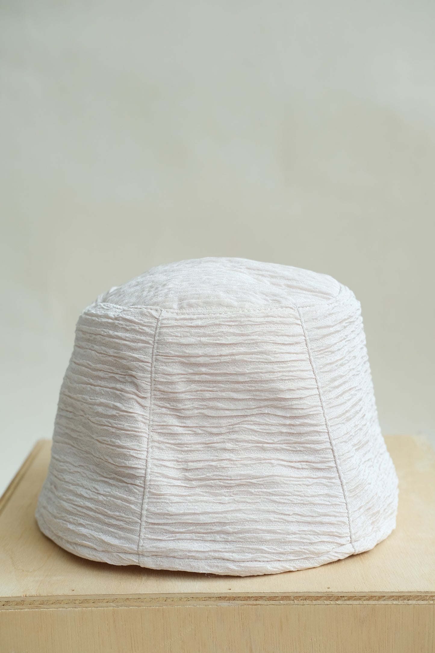 Fisherman's hat in cream white