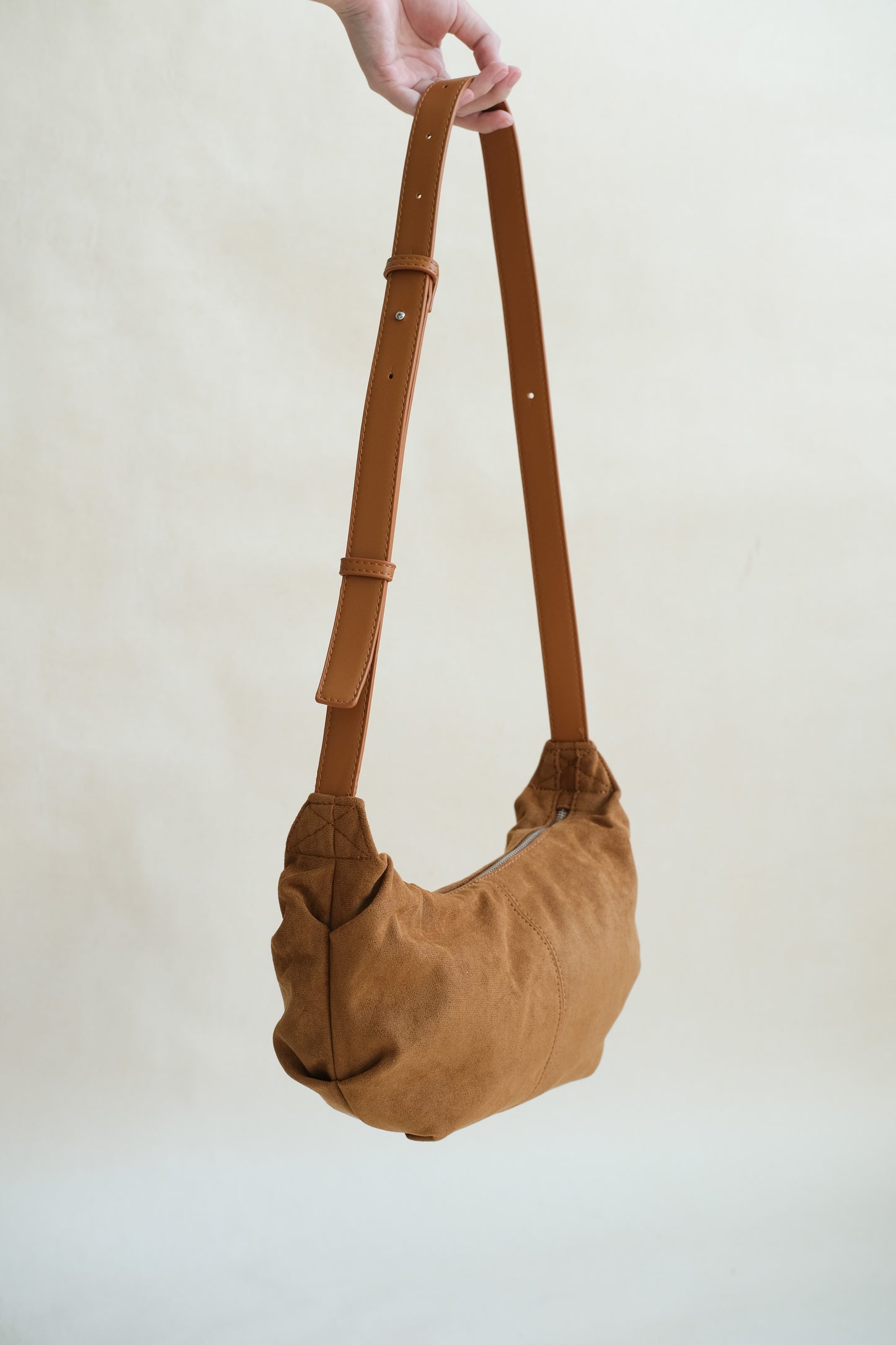 Vintage suedette dumpling bag in camel