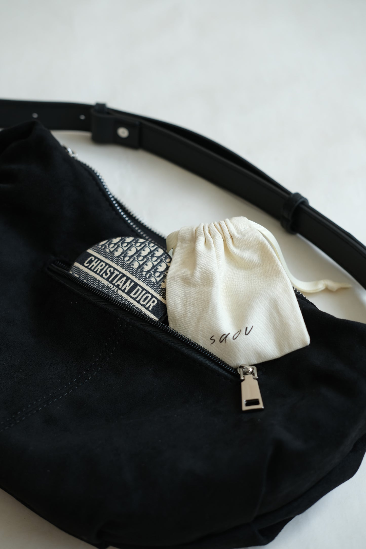 Vintage suedette dumpling bag in classic black