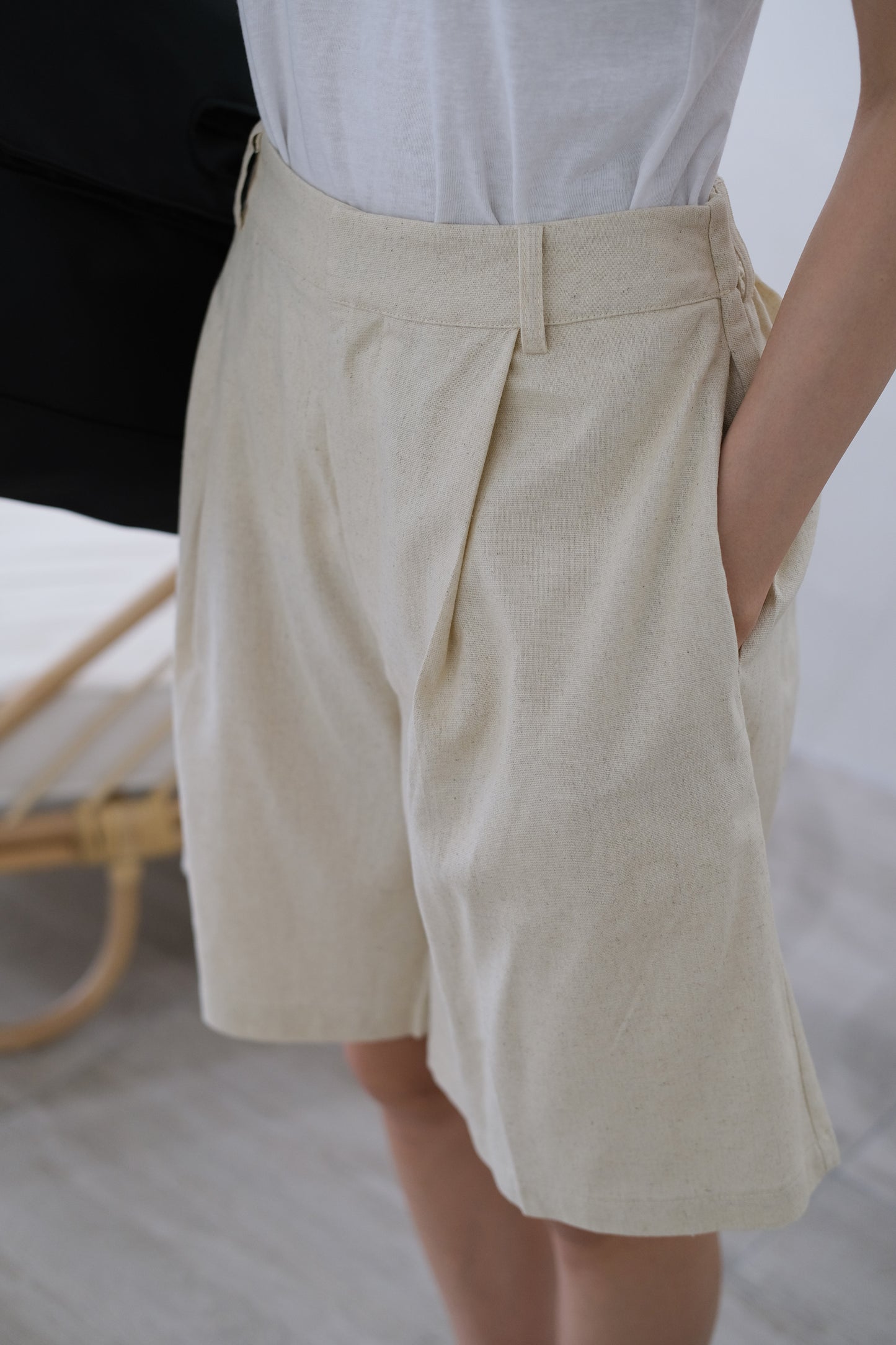 Cotton linen high-rise loose shorts