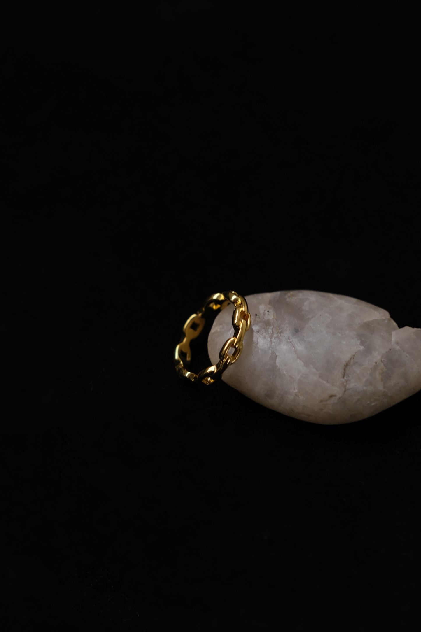 Mini french style chain ring in Gold Vermeil