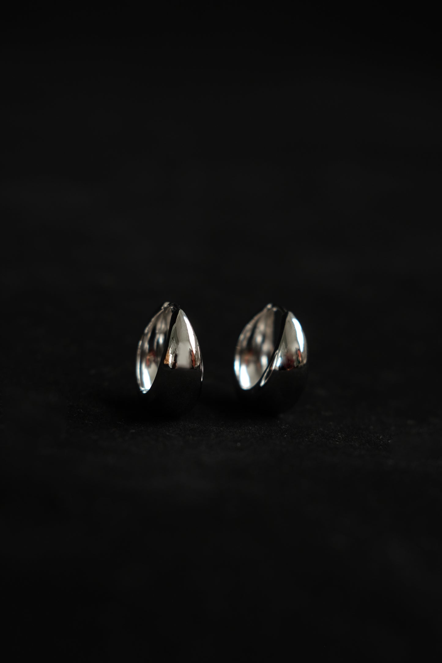 Circle earrings in silver