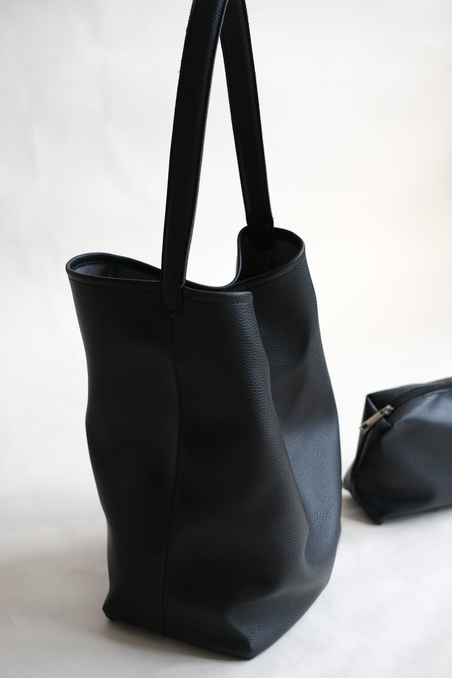 PU soft leather pebbled bucket bag in classic black