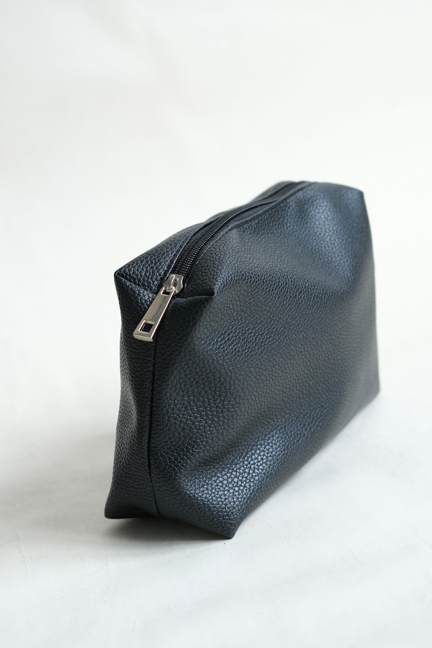 PU soft leather pebbled bucket bag in classic black