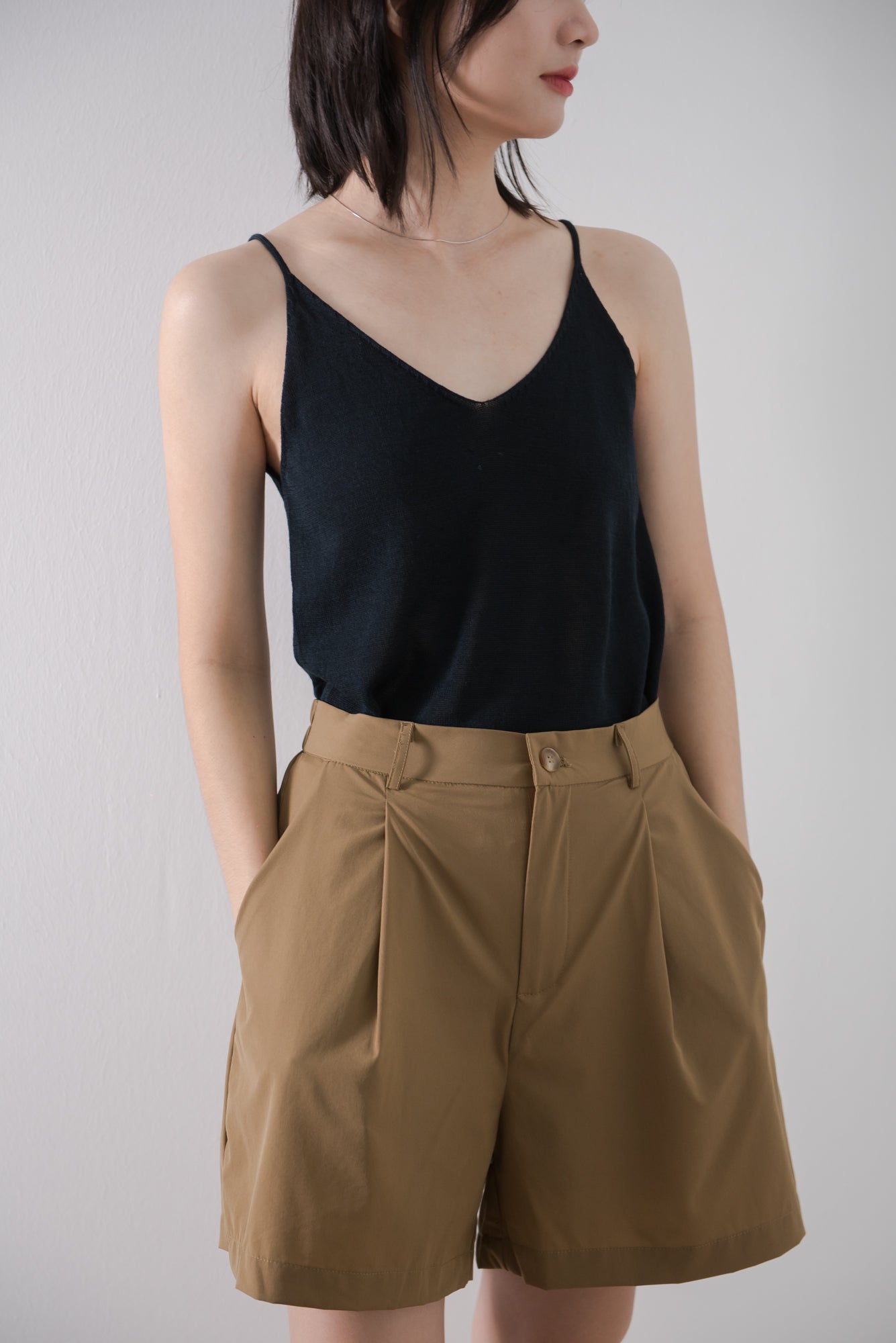 High-rise wide-leg shorts in coffee